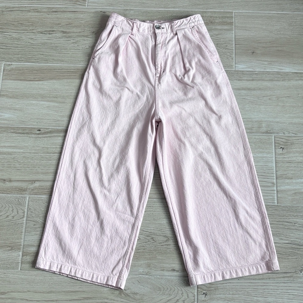 Niko And… Wide Leg Cropped Pleated Pink Jeans Medium